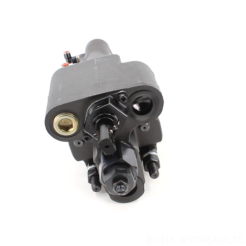 C102 Hydraulic Gear Pump: 112 cc/rev High-Performance Pump image